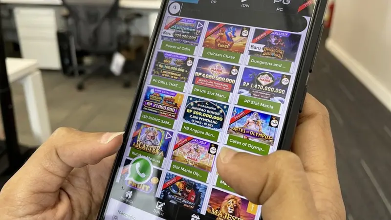 Fenomena Judi Online di Indonesia: Ancaman bagi Ekonomi dan Kehidupan Sosial